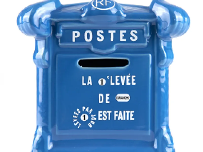 Vue 1 – Tirelire boîte aux lettres Mougeotte